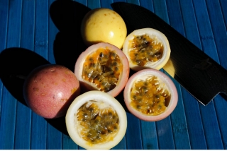 passionfruit-display